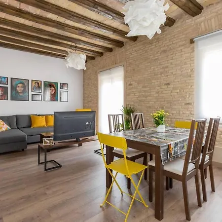 Sb1 - 2 Bedroom In Historic Center Apartamento Saragoça